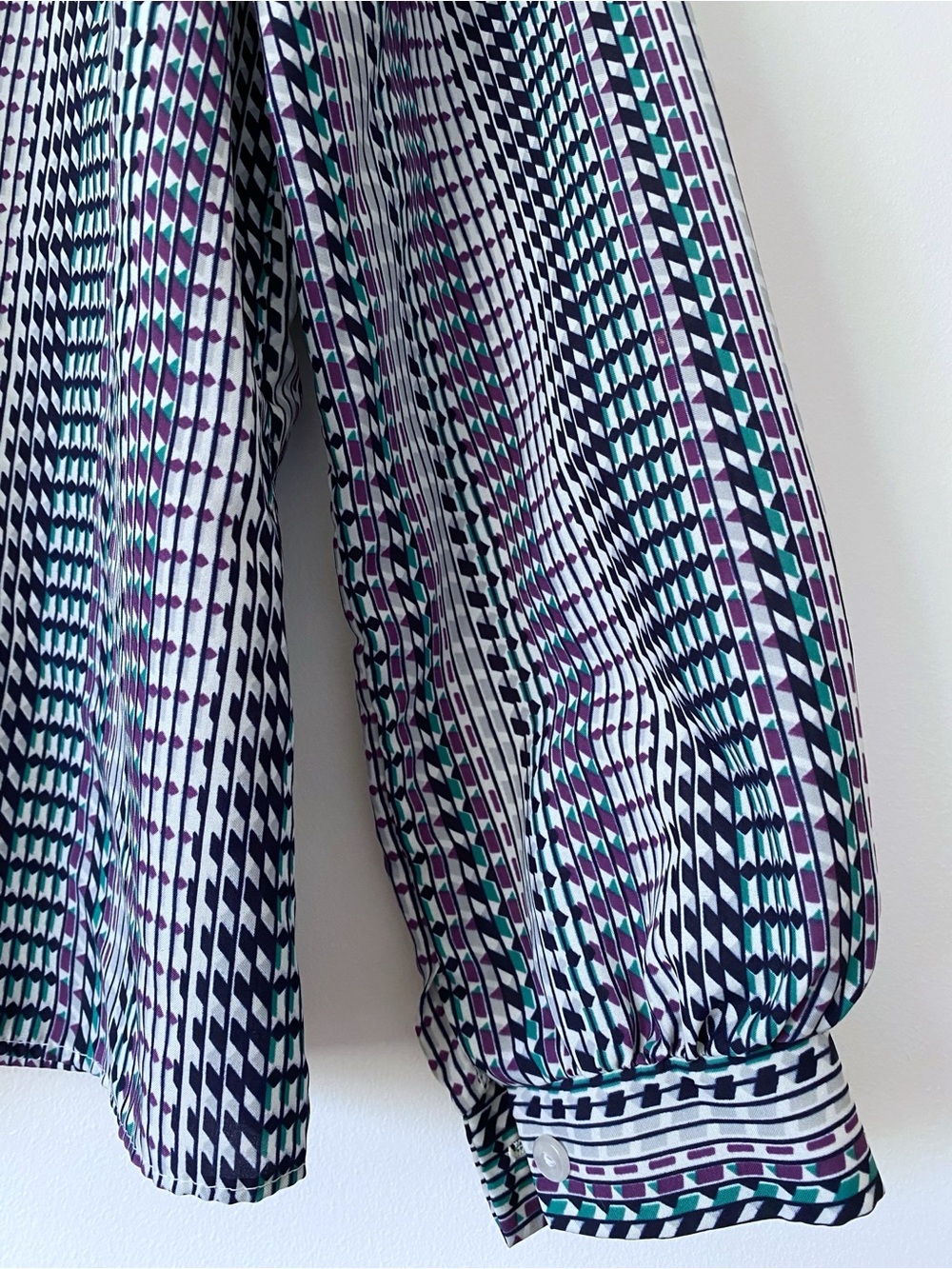 Vintage Geometric Multi-Stripe Patterned Button-Up Shirt - Blue & Purple - Picture 5 of 11